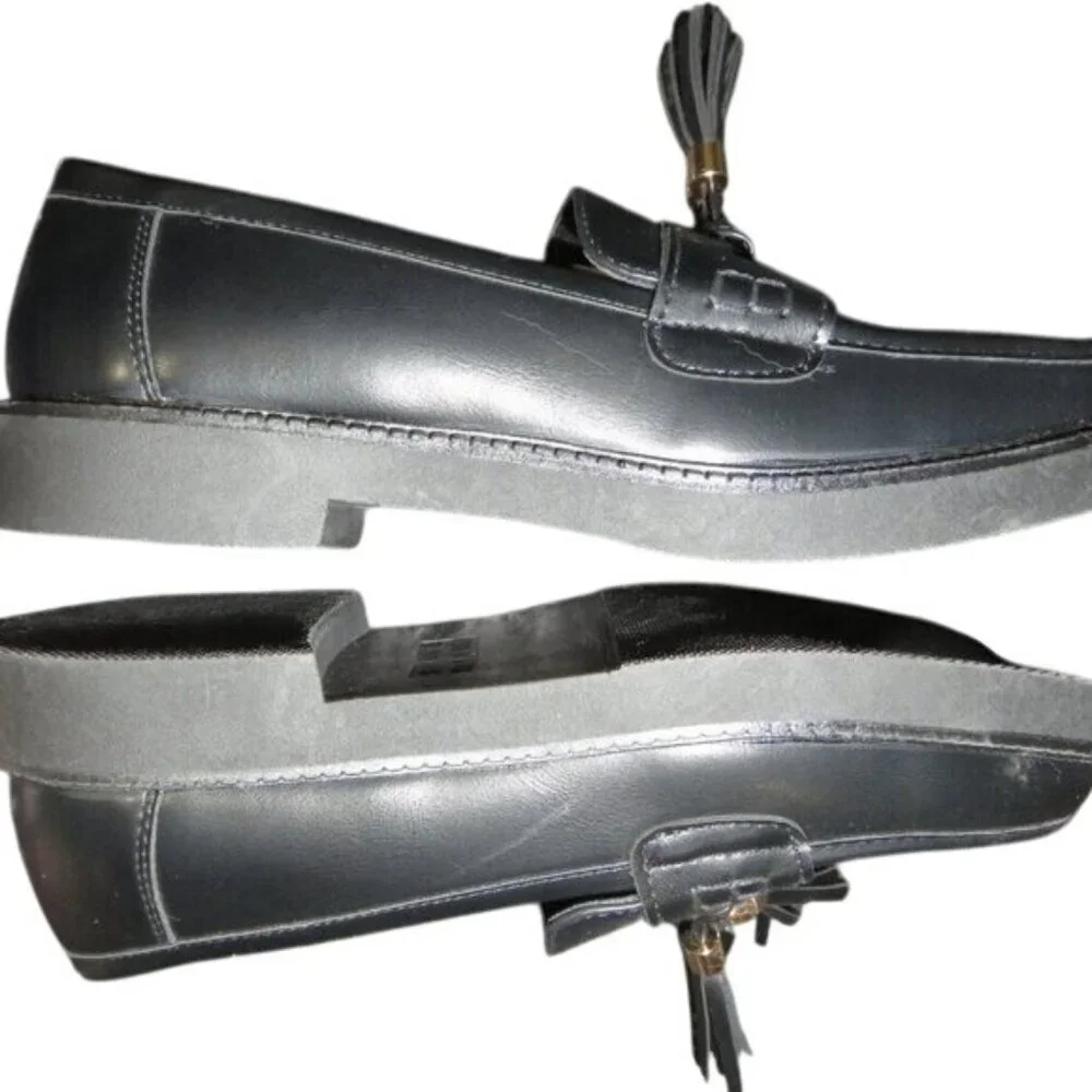 Justfab Georgie Black Vegan Leather Tassel Embellished Kiltie Style Loafers sz 8
